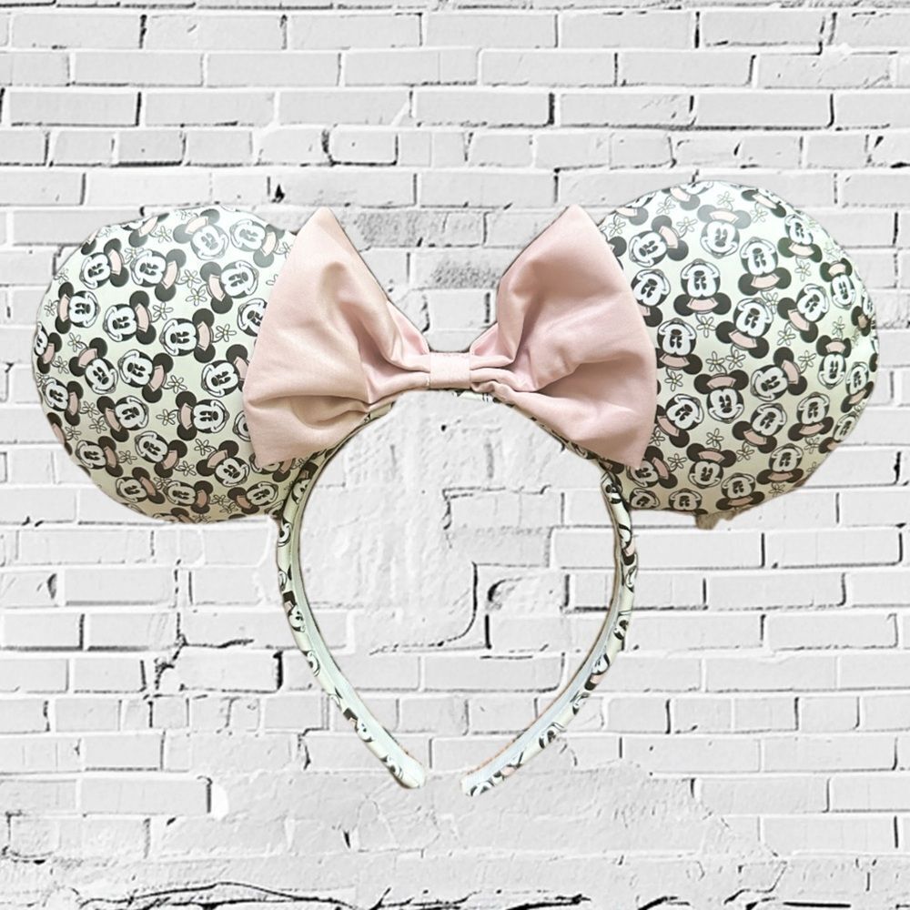 Mickey Mouse Ears Headband with Pink Bow